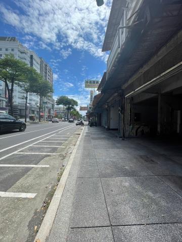 西區店面-13
