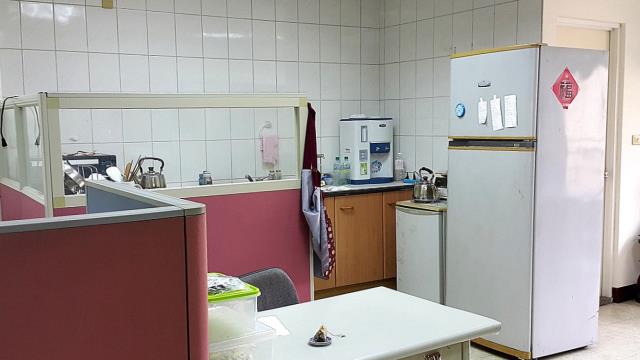 東區店面-7