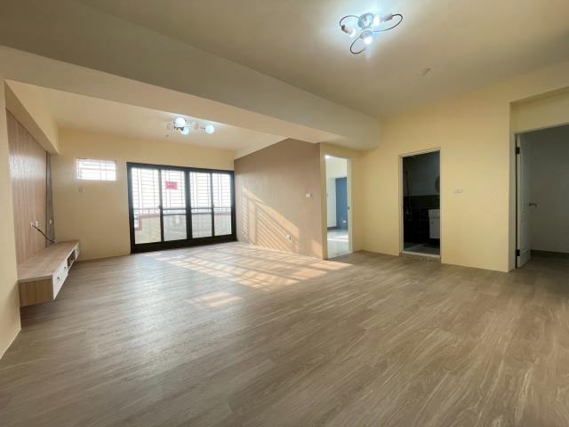 嘉義東區大樓-0